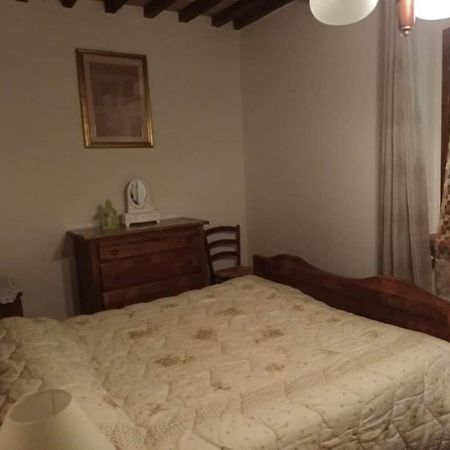 Villa Il Corniolo Morra Luaran gambar
