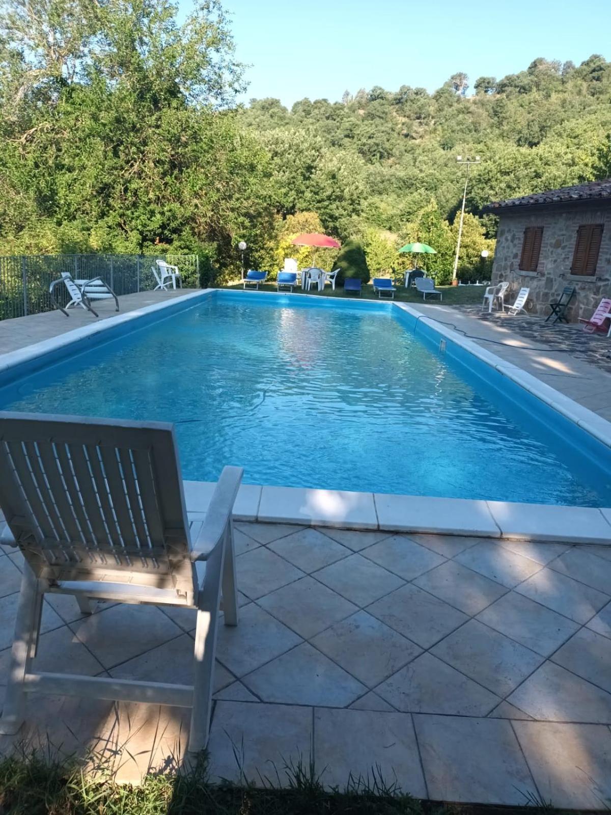 Villa Il Corniolo Morra Luaran gambar