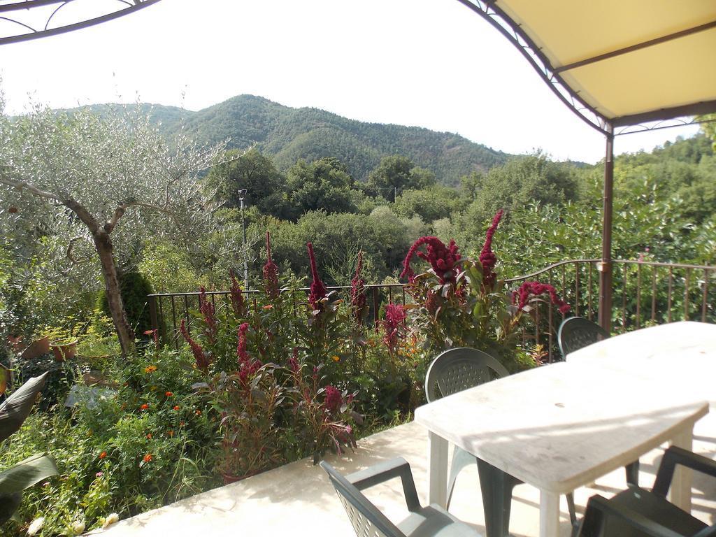 Villa Il Corniolo Morra Luaran gambar